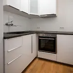 Old Town 2 Rooms/baths Apartment *
