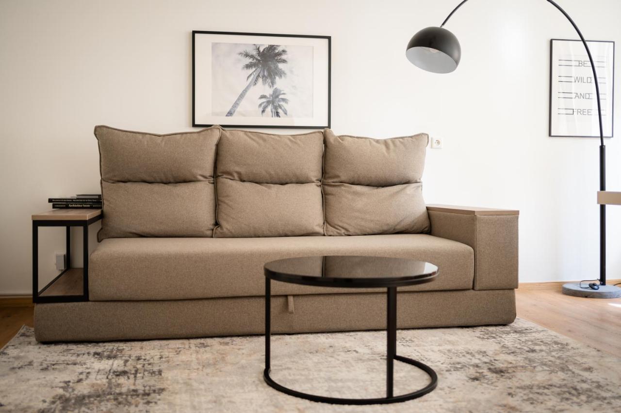 Apartment Old Town 2 Rooms/baths