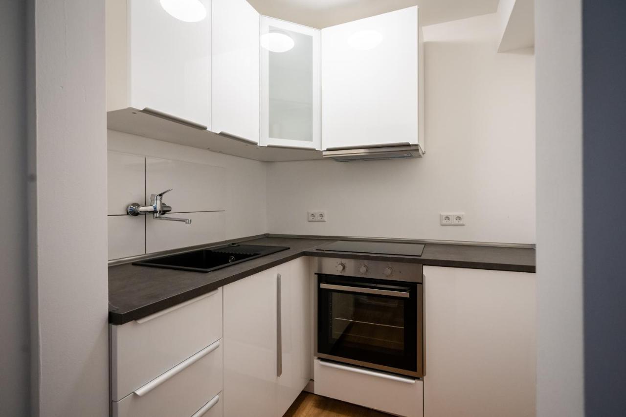 Apartment Old Town 2 Rooms/baths Düsseldorf